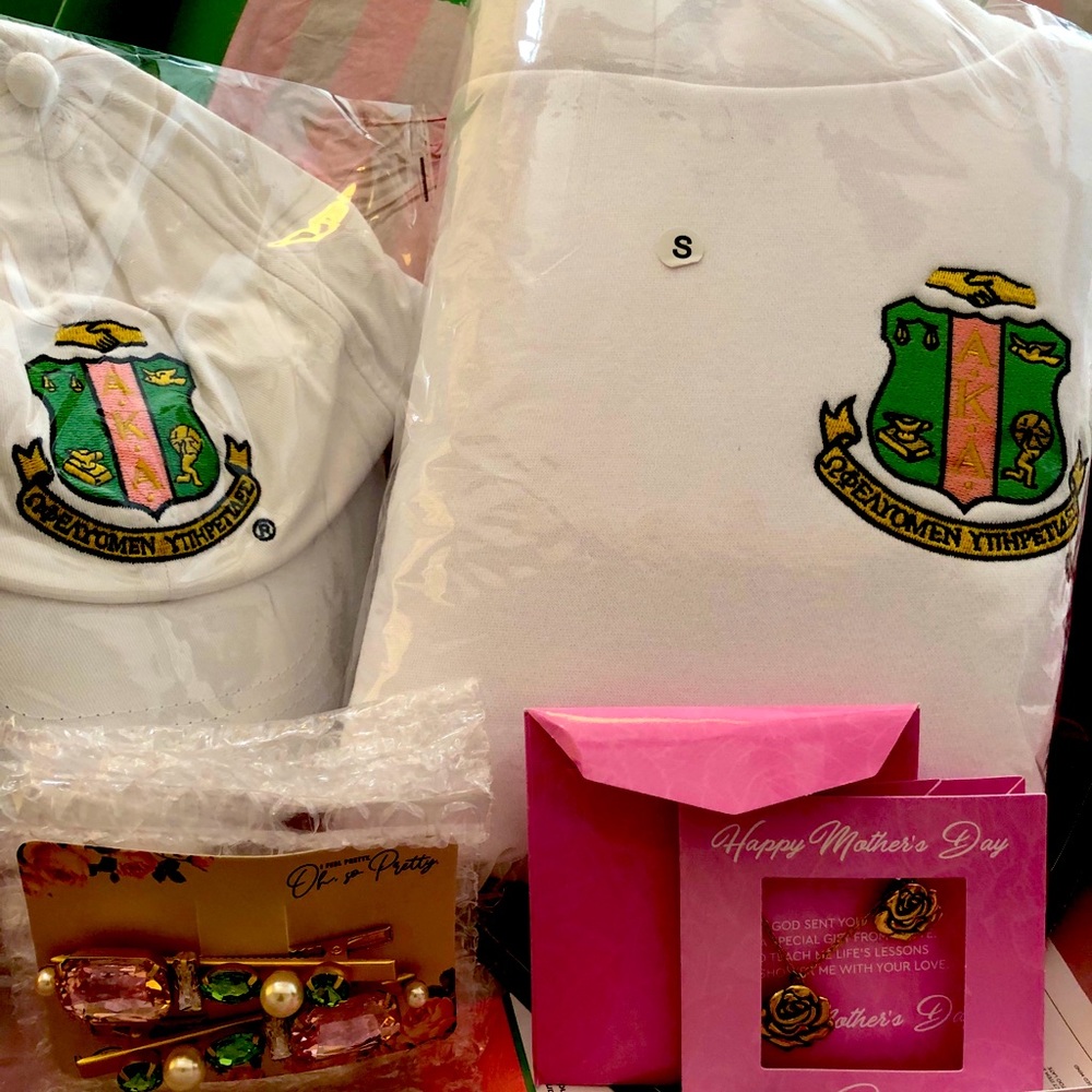 Alpha Kappa Alpha Ivy Box Size Small